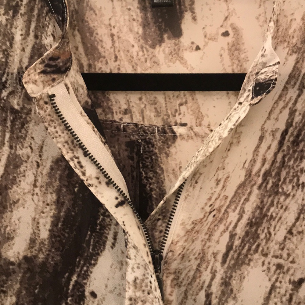 Tunic - Picture 2 of 2